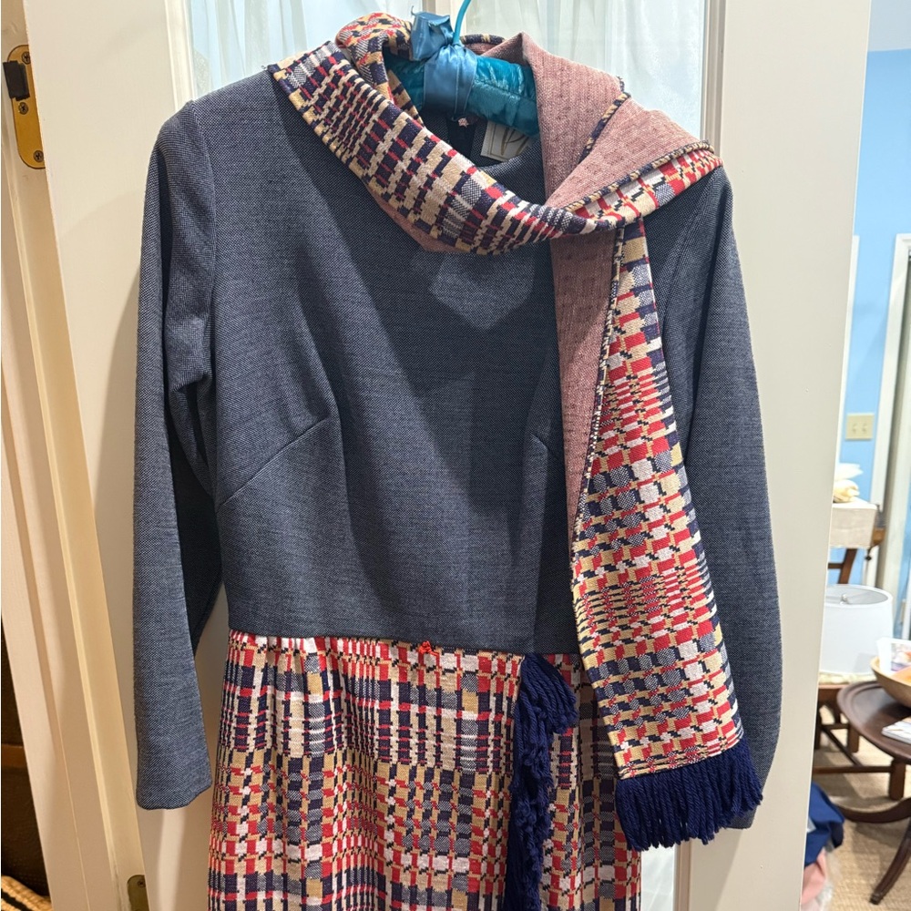 VINTAGE Chic Blue and Red Dress with Belt